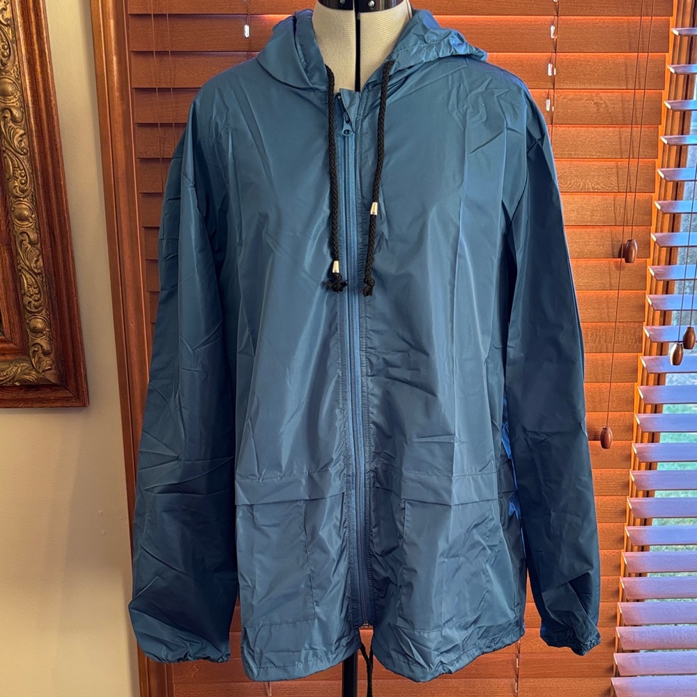 Duno Men’s Waterproof Packable Jacket Teal Hooded Rain Coat Size Large NWOT
